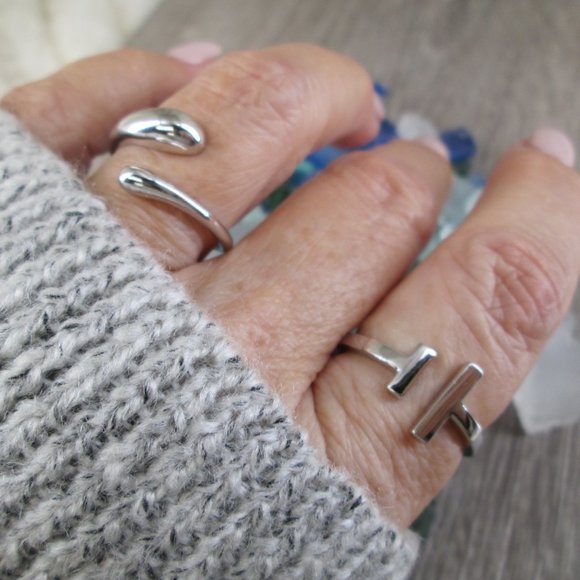 Double SWIRL Ring,925 Sterling ring,Sterling Swirl ring,Women's Statement ring - Picture 2 of 6